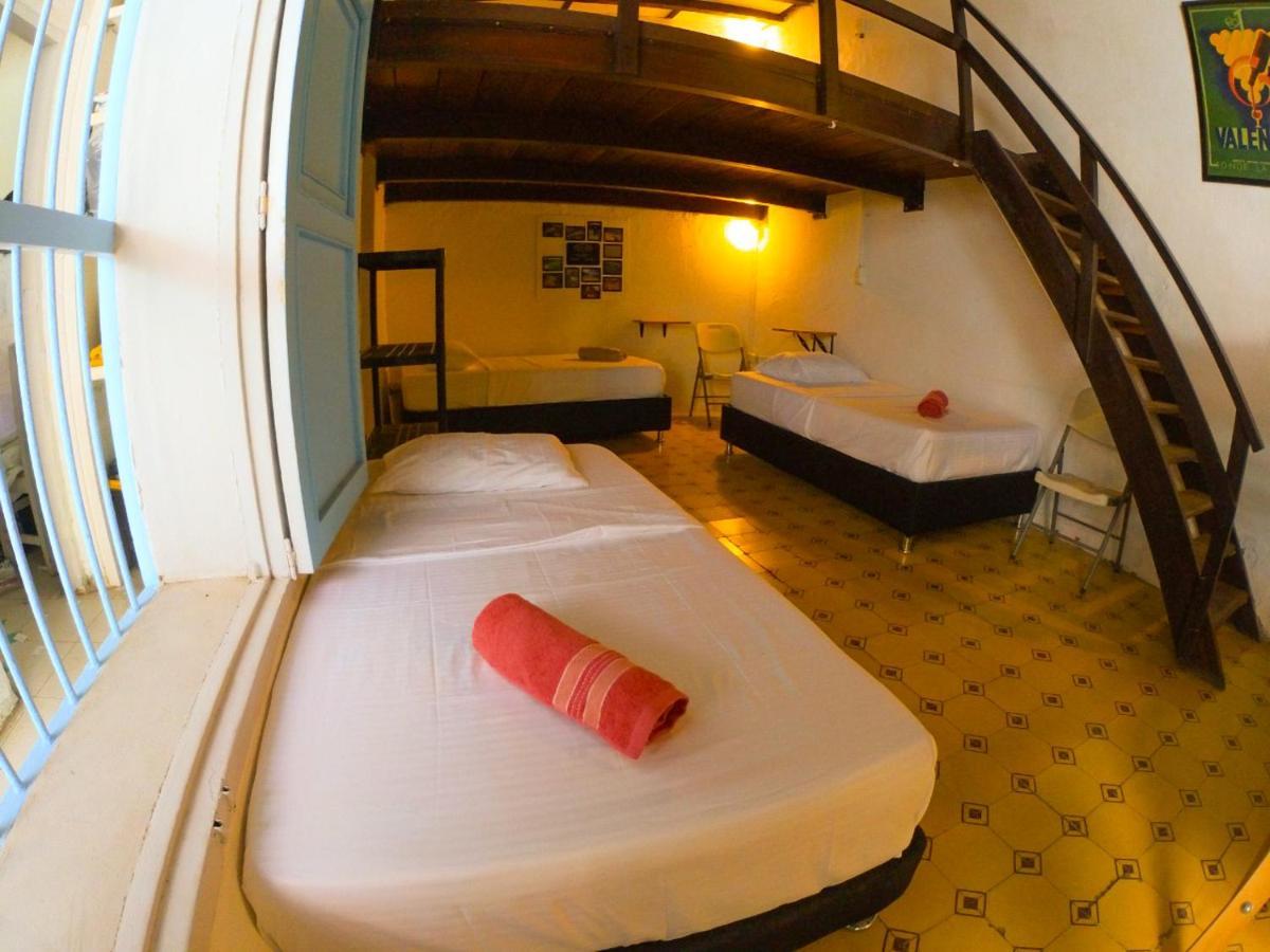 Hostel Espanolete *