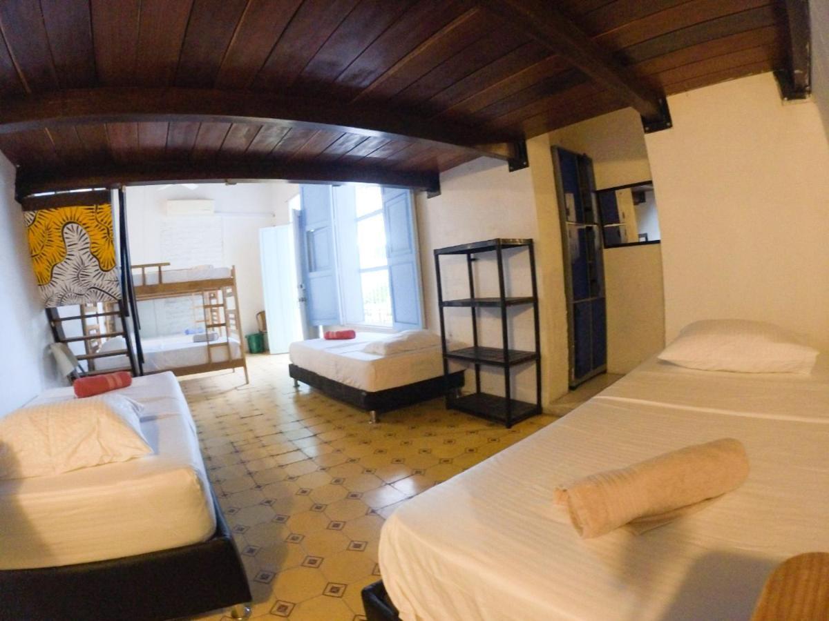 Hostel Espanolete *
